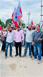 ਵੈਟਨਰੀ ਇੰਸਪੈਕਟਰਾਂ ਨੂੰ ਚਾਰਜਸ਼ੀਟ ਕਰਨ ਦੀ ਨਿਖੇਧੀ
