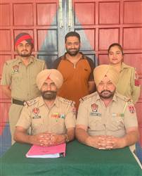 ਡੋਡੇ ਚੂਰਾ ਪੋਸਤ ਤੇ ਹੈਰੋਇਨ ਸਮੇਤ 3 ਫੜੇ