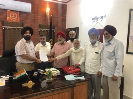 ਦੇਸ਼ ਭਗਤ ਯਾਦਗਾਰ ਕਮੇਟੀ ਨੇ ਜਲਿ੍ਹਆਂਵਾਲਾ ਬਾਗ਼ ਸਬੰਧੀ ਦਿੱਤਾ ਮੰਗ-ਪੱਤਰ