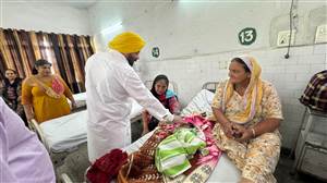 ਕੈਬਨਿਟ ਮੰਤਰੀ ਹਰਭਜਨ ਸਿੰਘ ਈਟੀਓ ਵੱਲੋਂ ਸੀਐੱਚਸੀ ਮਾਨਾਂਵਾਲਾ ਦਾ ਨਿਰੀਖਣ