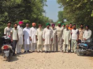 ਪੱਖੋ ਕਲਾਂ- ਭੈਣੀ ਫੱਤਾ ਸੜਕ ਦਾ ਕੰਮ ਅੱਧ ਵਿਚਾਲੇ ਲਟਕਿਆ