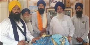 ਗੁਰਦੁਆਰਾ ਸਾਹਿਬ ਲਈ ਚੰਦੋਏ ਸੈੱਟ ਕੀਤੇ ਭੇਂਟ
