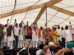 ਗੁਰਦੁਆਰਾ ਸ੍ਰੀ ਹੰਸਾਲੀ ਸਾਹਿਬ ਅਰਦਾਸ ਕਰਕੇ ਭਾਜਪਾ ਦੀ ਯਾਤਰਾ ਹੋਈ ਰਵਾਨਾ