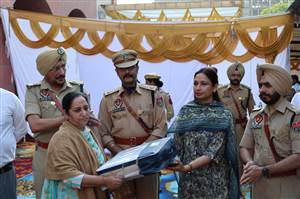 ਪੁਲਿਸ ਸ਼ਹੀਦੀ ਯਾਦਗਾਰੀ ਦਿਵਸ : ਮੁਹਾਲੀ ਪੁਲਿਸ ਵੱਲੋਂ ਦੇਸ਼ ਦੇ ਸ਼ਹੀਦ ਜਵਾਨਾਂ ਨੂੰ ਸ਼ਰਧਾਂਜਲੀ