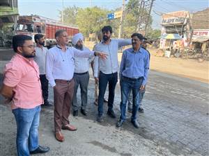 ਨਿਗਮ ਕਮਿਸ਼ਨਰ ਨੇ ਏਸ਼ੀਅਨ ਹਾਕੀ ਚੈਂਪੀਅਨ ਟਰਾਫੀ ਲਈ ਟਰਾਂਸਪੋਰਟ ਨਗਰ ਦਾ ਕੀਤਾ ਮੁਆਇਨਾ