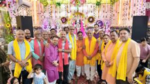 ਗੋਲਡਨ ਐਨਕਲੇਵ ਸ਼੍ਰੀ ਨਵ ਦੁਰਗਾ ਸ਼ਕਤੀ ਪੀਠ ਮੰਦਰ ਵਿਖੇ ਮਾਤਾ ਦੀ ਚੌਂਕੀ ਸਜਾਈ