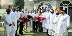 ਕਾਂਗਰਸੀ ਆਗੂਆਂ ਵੱਲੋਂ ਪੰਜਾਬ ਪ੍ਰਧਾਨ ਪਰਗਟ ਸਿੰਘ ਨਾਲ ਮੁਲਾਕਾਤ