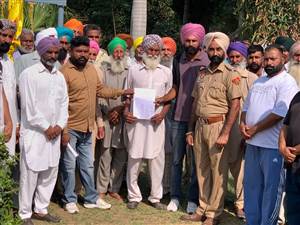 ਸ਼ਹੀਦ ਭਗਤ ਸਿੰਘ ਦੇ ਬੁੱਤ ’ਤੇ ਸ਼ਰਾਰਤੀ ਅਨਸਰਾਂ ਨੇ ਮਲੀ ਕਾਲਖ