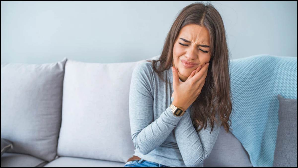 ਰਾਤਾਂ ਦੀ ਨੀਂਦ ਹਰਾਮ ਕਰ ਸਕਦੈ ਦੰਦਾਂ ਦਾ ਅਸਹਿ ਦਰਦ, ਇਨ੍ਹਾਂ 6 ਘਰੇਲੂ ਨੁਸਖਿਆਂ ਨਾਲ ਤੁਰੰਤ ਪਾਓ ਰਾਹਤ