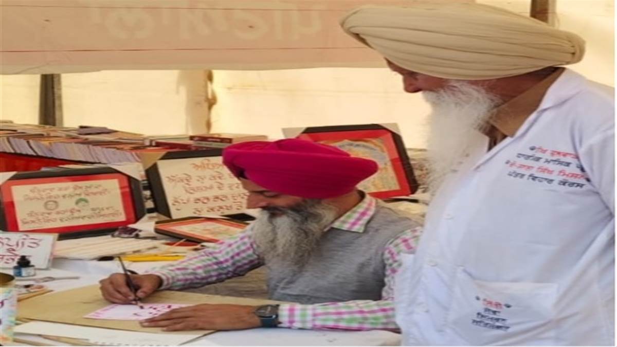 ਜਦੋਂ ਜਜ਼ਬਾ ਵੱਡਾ ਹੋਵੇ ਤਾਂ ਅਪੰਗਤਾ ਵੀ ਹਾਰ ਜਾਂਦੀ ਹੈ; ਜਾਣੋ ਸੁਰਿੰਦਰਪਾਲ ਦੀ ਅੱਖਰ ਕਲਾ ਦੇ ਨਿਵੇਕਲੇ ਸਫ਼ਰ ਦੀ ਦਾਸਤਾਨ