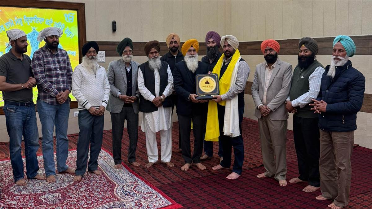 ਐੱਸਪੀ ਬਿਕਰਮਜੀਤ ਬਰਾੜ ਦਾ ਕੀਤਾ ਸਨਮਾਨ