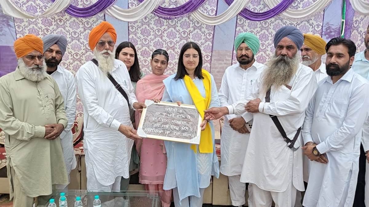 ਮਨਪ੍ਰੀਤ ਕੌਰ ਧਲੇਵਾਂ ਦਾ ਨਾਨਕੇ ਪਰਿਵਾਰ ਵੱਲੋਂ ਗੁਰੂਘਰ ’ਚ ਸਵਾਗਤ