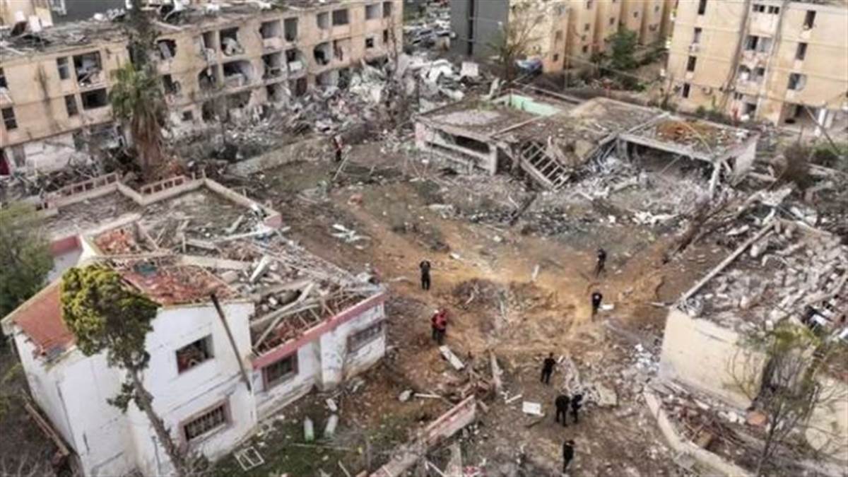 ਜੰਗ ਦਾ 23ਵਾਂ ਦਿਨ: ਈਰਾਨ ਦਾ ਇਜ਼ਰਾਈਲ 'ਤੇ ਵੱਡਾ ਹਮਲਾ, 300 ਲੋਕ ਜ਼ਖ਼ਮੀ; ਟਰੰਪ ਨੇ ਦਿੱਤਾ 48 ਘੰਟੇ ਦਾ ਅਲਟੀਮੇਟਮ