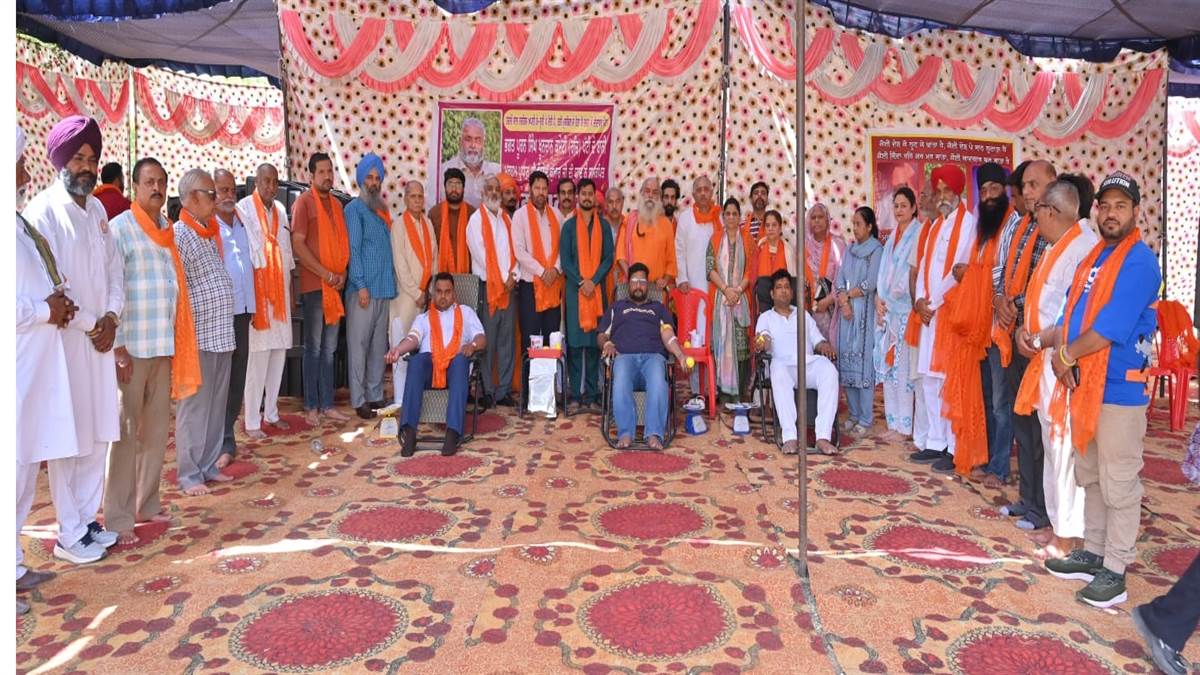 ਪ੍ਰਧਾਨ ਵਿਨੋਦ ਸ਼ਰਮਾ ਦੀ ਬਰਸੀ ਮੌਕੇ ਲਾਇਆ ਖੂਨਦਾਨ ਕੈਂਪ