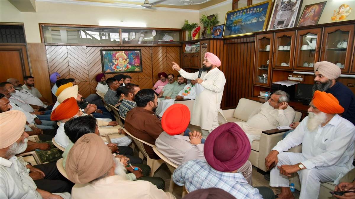 ਚੋਣਾਂ ਨੂੰ ਲੈ ਕੇ ਸਾਬਕਾ ਵਿਧਾਇਕ ਨੇ ਖਿੱਚੀ ਤਿਆਰੀ; ਸਿਆਸੀ ਮੈਦਾਨ ਫਤਿਹ ਕਰਨ ਲਈ ਵਰਕਰਾਂ ਦੀਆਂ ਲਗਾਈਆਂ ਵਿਸ਼ੇਸ਼ ਡਿਊਟੀਆਂ