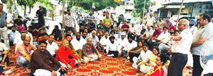 ਵਰਿੰਦਰ ਪਾਰਕ ਦੇ ਬਾਹਰ ਲੱਗੇ ਕੂੜੇ ਦੇ ਡੰਪ ਨੂੰ ਹਟਾਇਆ ਜਾਵੇ : ਧਾਲੀਵਾਲ