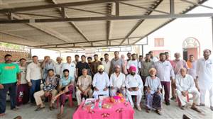 ਪ੍ਰਕਾਸ਼ ਸਿੰਘ ਵੜਵਾਲ ਨੇ ਸੁਣੀਆਂ ਪਿੰਡ ਵਾਸੀਆਂ ਦੀਆਂ ਸਮੱਸਿਆਵਾਂ
