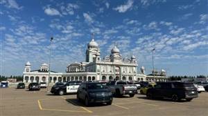 Canada: ਐਡਮਿੰਟਨ ‘ਚ ਗੁਰਦੁਆਰਾ ਸਾਹਿਬ ‘ਚ ਦਾਖਲ ਹੋਇਆ ਹਮਲਾਵਰ, ਵਿਆਹ ਸਮਾਗਮ ਤੋਂ ਪਹਿਲਾਂ ਸਵੇਰ ਦੀ ਅਰਦਾਸ ਦੌਰਾਨ ਦੋ ਲੋਕਾਂ ਨੂੰ ਮਾਰਿਆ ਚਾਕੂ