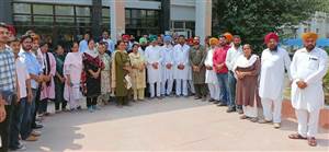 ਵਾਰਡ ਨੰਬਰ 38 'ਚ ਸ਼ਰੇਆਮ ਵਿਕ ਰਹੇ ਨਸ਼ੇ ਖ਼ਿਲਾਫ਼ ਲੋਕਾਂ ਦਾ ਫੁੱਟਿਆ ਗੁੱਸਾ
