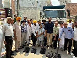 7 ਸਾਲ ਬਾਅਦ ਸੁਰਖਪੀਰ ਰੋਡ ਦੀਆਂ ਸੱਤ ਲਿੰਕ ਸੜਕਾਂ ਦਾ ਨਵੀਨੀਕਰਨ ਸ਼ੁਰੂ