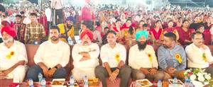 ਗੁਰੂ ਗੋਬਿੰਦ ਸਿੰਘ ਇੰਟਰਨੈਸ਼ਨਲ ਸਕੂਲ ਦੀਪ ਸਿੰਘ ਵਾਲਾ ਵਿਖੇ ਕੌਮੀ ਲੋਕ ਨਾਚ ਯਾਦਗਾਰੀ ਹੋ ਨਿੱਬੜਿਆ