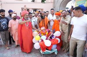 ਸੁਆਮੀ ਪੂਰਨਾਨੰਦ ਸਰਸਵਤੀ ਜੀ ਨੇ ਚੋਲਾ ਤਿਆਗਿਆ