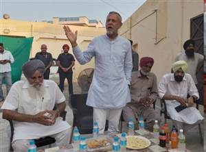 ਅਕਾਲੀ ਸਰਕਾਰ ਬਣਦਿਆਂ ਹੀ ਸਕਰੌਦੀ ’ਚ ਸ਼ਹੀਦਾਂ ਦੀ ਯਾਦਗਾਰ ਬਣਾਵਾਂਗੇ