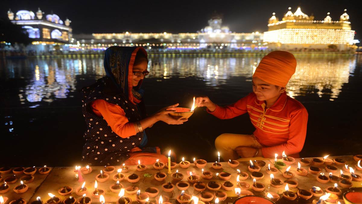 Happy Diwali 2022 : ਹਰੀ ਦੀਵਾਲੀ ਮਨਾਓ, ਪ੍ਰਦੂਸ਼ਣ ਘਟਾਓ