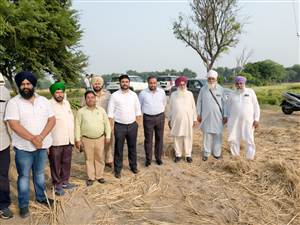 ਖੇਤਾਂ ਵਿੱਚ ਪਰਾਲੀ ਨੂੰ ਨਾ ਲਗਾਈ ਜਾਵੇ ਅੱਗ : ਐੱਸਡੀਐੱਮ