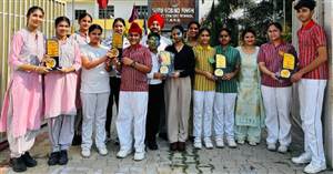 ਸਪਾਰਕਲਿੰਗ ਕਿਡਜ਼ ਸਕੂਲ ਦੇ ਵਿਦਿਆਰਥੀਆਂ ਵੱਲੋਂ ਸ਼ਾਨਦਾਰ ਪ੍ਰਦਰਸ਼ਨ