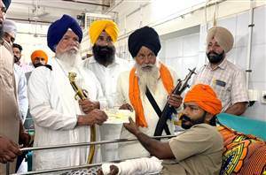 SGPC ਦਾ ਵੱਡਾ ਕਦਮ : ਨਸ਼ਾ ਵਿਰੋਧੀ ਸੰਘਰਸ਼ 'ਚ ਜ਼ਖ਼ਮੀ ਹੋਏ 4 ਨੌਜਵਾਨਾਂ ਨੂੰ 5-5 ਲੱਖ ਰੁਪਏ ਦੀ ਆਰਥਿਕ ਸਹਾਇਤਾ ਜਾਰੀ