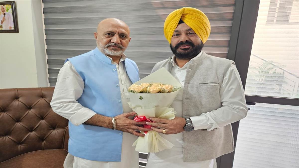 ਬਲਤੇਜ ਪੰਨੂ ਦੀਆਂ ਪੰਜਾਬ ਤੇ ਪਾਰਟੀ ਪ੍ਰਤੀ ਸੇਵਾਵਾਂ ਸ਼ਲਾਘਾਯੋਗ : ਜਤਿੰਦਰ ਭੱਲਾ