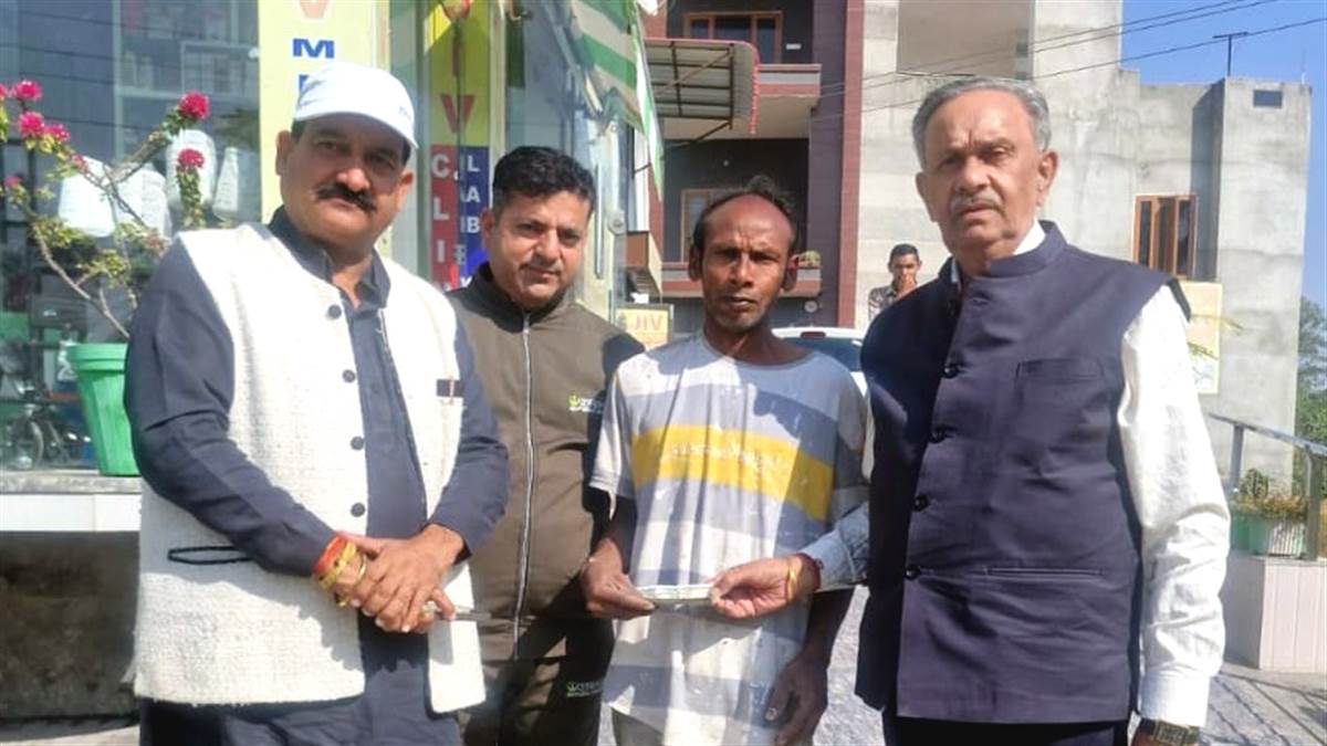 ਪਰਿਵਾਰ ਨੂੰ ਘਰ ਬਣਾਉਣ ਲਈ ਦਿੱਤਾ ਆਰਥਿਕ ਸਹਿਯੋਗ