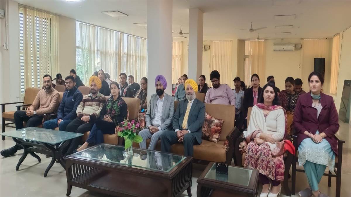 ਲਾਇਲਪੁਰ ਖ਼ਾਲਸਾ ਕਾਲਜ ’ਚ ਸੈਮੀਨਾਰ ਆਯੋਜਿਤ