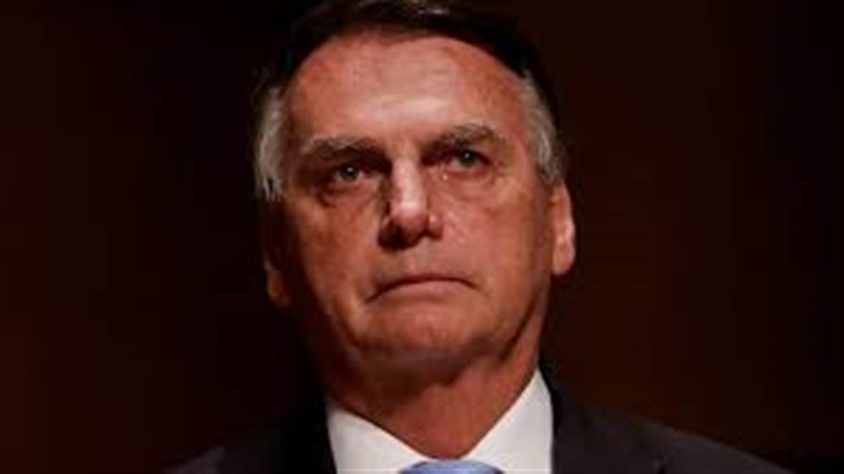 ਜੇਲ੍ਹ ਦੀ ਸਜ਼ਾ ਸ਼ੁਰੂ ਹੋਣ ਤੋਂ ਪਹਿਲਾਂ ਹੀ ਬ੍ਰਾਜ਼ੀਲ ਦੇ ਸਾਬਕਾ ਰਾਸ਼ਟਰਪਤੀ ਗ੍ਰਿਫ਼ਤਾਰ, ਤਖ਼ਤਾਪਲਟ ਦੇ ਮੁਕੱਦਮੇ ’ਚ ਦੋਸ਼ੀ ਠਹਿਰਾਏ ਬੋਲਸੋਨਾਰੋ ਨੂੰ ਸੁਣਾਈ ਗਈ ਹੈ 27 ਸਾਲ ਦੀ ਸਜ਼ਾ