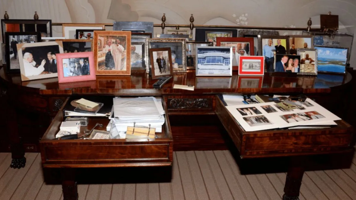 ਅਮਰੀਕੀ ਨਿਆਂ ਵਿਭਾਗ ਨੇ ਐਪਸਟਾਈਨ ਫਾਈਲਾਂ ਤੋਂ ਕਿਉਂ ਹਟਾਈ ਟਰੰਪ ਦੀ ਫੋਟੋ? ਅਪਡੇਟ ਕਰਨ ਮਗਰੋਂ ਦੱਸੀ ਵਜ੍ਹਾ