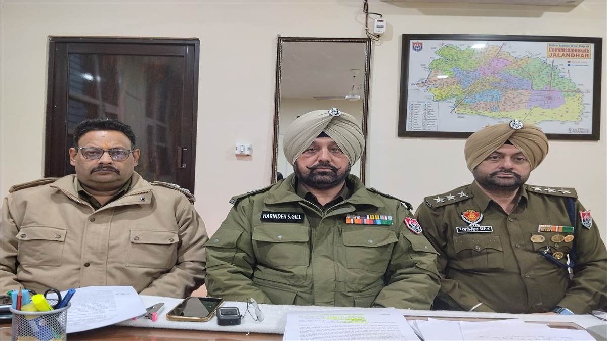ਔਰਤ ਨੂੰ ਬੰਧਕ ਬਣਾ ਕੇ ਗਹਿਣੇ ਤੇ ਨਕਦੀ ਲੁੱਟਣ ਵਾਲੇ ਲੁਟੇਰੇ ਗ੍ਰਿਫ਼ਤਾਰ