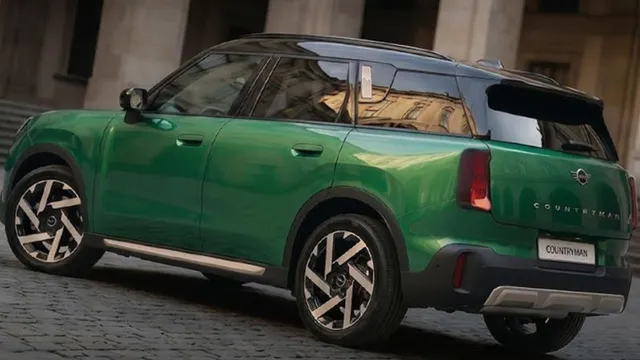 "ਭਾਰਤ 'ਚ ਲਗਜ਼ਰੀ ਕਾਰਾਂ ਦੇ ਸ਼ੌਕੀਨਾਂ ਲਈ ਖ਼ੁਸ਼ਖ਼ਬਰੀ! Mini Countryman C ਦੀ ਬੁਕਿੰਗ ਸ਼ੁਰੂ