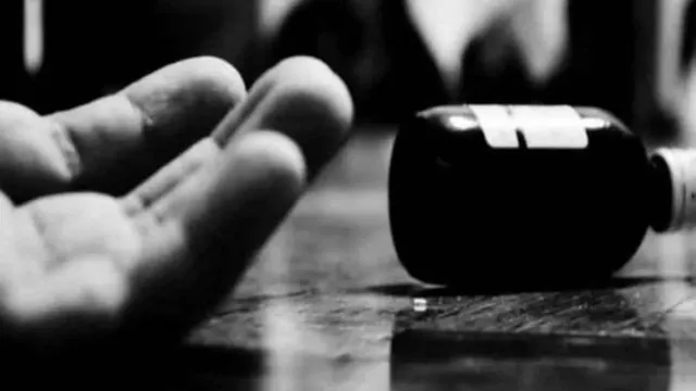 UP ਬੋਰਡ ਦੇ ਨਤੀਜੇ ਤੋਂ ਪਹਿਲਾਂ 10ਵੀਂ ਦੇ ਵਿਦਿਆਰਥੀ ਨੇ ਜ਼ਹਿਰੀਲੀ ਚੀਜ਼ ਨਿਗਲ ਕੇ ਕੀਤੀ ਖ਼ੁਦਕੁਸ਼ੀ, ਸੜਕ ਹਾਦਸੇ 'ਚ ਟਰੈਕਟਰ ਚਾਲਕ ਦੀ ਮੌਤ