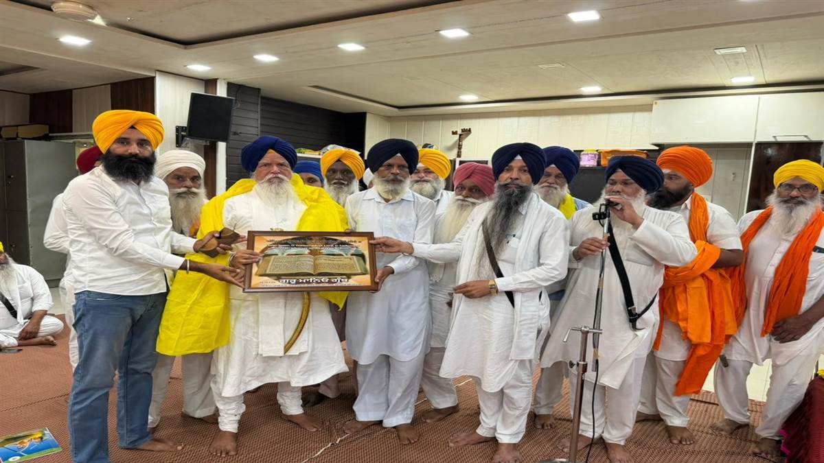 ਜਥੇਦਾਰ ਟੇਕ ਸਿੰਘ ਵੱਲੋਂ ਸੰਗਤ ਨੂੰ ਬਾਬਾ ਬਕਾਲਾ ਸਾਹਿਬ ਪੁੱਜਣ ਦਾ ਸੱਦਾ