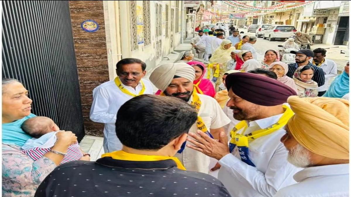 ਯੋਗਿਤਾ ਗੁੰਬਰ ਦੇ ਪੱਖ ’ਚ ਵਿਧਾਇਕ ਕਾਕਾ ਬਰਾੜ ਨੇ ਕੀਤਾ ਚੋਣ ਪ੍ਰਚਾਰ