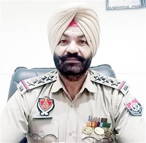 ਨਸ਼ੇ ਦੀ ਕਾਲੀ ਕਮਾਈ ਨਾਲ ਬਣਾਇਆ ਆਲੀਸ਼ਾਨ ਗੈਰ-ਕਾਨੂੰਨੀ ਮਕਾਨ ਢਾਹਿਆ