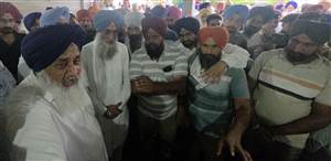 ਬਾਦਲ ਨੇ ਮੰਡ ਖੇਤਰ ਬਾਊਪੁਰ ਦੇ ਲੋਕਾਂ ਦੀਆਂ ਸੁਣੀਆਂ ਸਮੱਸਿਆਵਾਂ