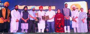 ਕੈਬਨਿਟ ਮੰਤਰੀ ਮੁੰਡੀਆਂ ਨੇ ਦਿੱਤੇ ਨੌਜਵਾਨਾਂ ਵੱਲੋਂ ਕੀਤੇ ਸਵਾਲਾਂ ਦੇ ਜਵਾਬ