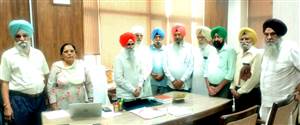 ਪੈਨਸ਼ਨਰਜ਼ ਯੂਨੀਅਨ ਦਾ ਵਫ਼ਦ ਪੈਨਸ਼ਨ ਸੈੱਲ ਮੁੱਖੀ ਨੂੰ ਮਿਲਿਆ