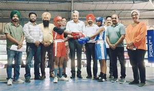 ਅੰਡਰ-17 ਲੜਕੀਆਂ ਦੇ ਬਾਕਸਿੰਗ ਮੁਕਾਬਲੇ ਕਰਵਾਏ