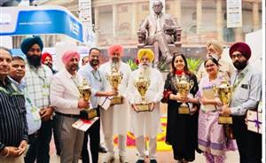 ਪੰਜਾਬ ਦੀਆਂ ਪੰਜ ਸਹਿਕਾਰੀ ਖੰਡ ਮਿੱਲਾਂ ਨੇ ਜਿੱਤੇ ਕੌਮੀ ਐਵਾਰਡ, ਖੁੱਡੀਆਂ ਨੇ ਗਡਕਰੀ ਪਾਸੋਂ ਐਵਾਰਡ ਕੀਤੇ ਪ੍ਰਾਪਤ