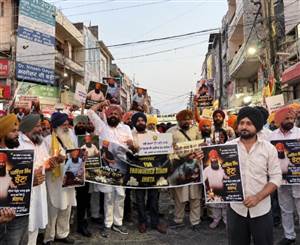 ਝੋਟਾ ਦੇ ਪਰਿਵਾਰ ਨੂੰ ਇਨਸਾਫ਼ ਦਿਵਾਉਣ ਲਈ ਕੈਂਡਲ ਮਾਰਚ