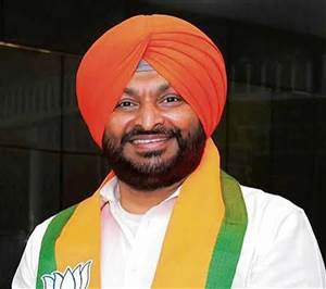ਰਵਨੀਤ ਬਿੱਟੂ ਦੇ ਹਲਕਾ ਅਨੰਦਪੁਰ ਸਾਹਿਬ ਤੋਂ ਚੋਣ ਲੜਨ ਦੇ ਚਰਚੇ ਤੇਜ਼