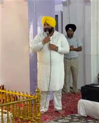 ਕੈਬਨਿਟ ਮੰਤਰੀ ਬੈਂਸ ਵੱਲੋਂ ਭੋਗ ਸਮਾਗਮ ਮੌਕੇ ਪਰਿਵਾਰ ਨਾਲ ਦੁੱਖ ਸਾਂਝਾ